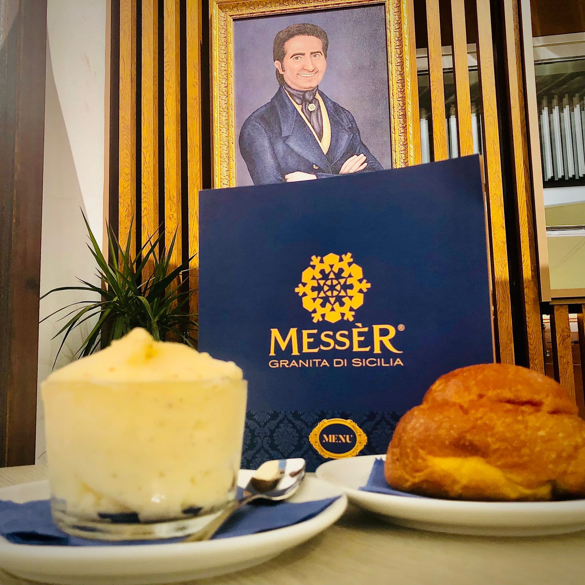 Messer Granita - Granita artigianale in vetro con brioche col tuppo