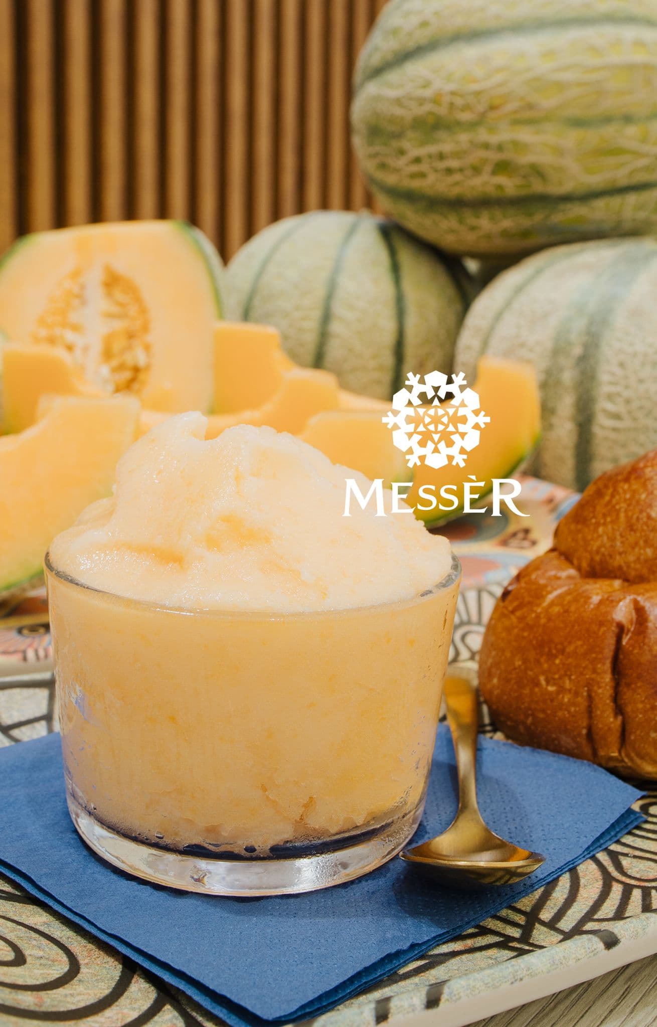 Messer Granita - Granita al melone cantalupo con frutta fresca